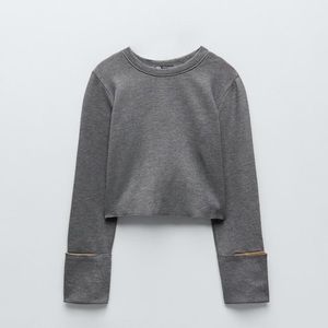 Zara grey cropped sweater size Small